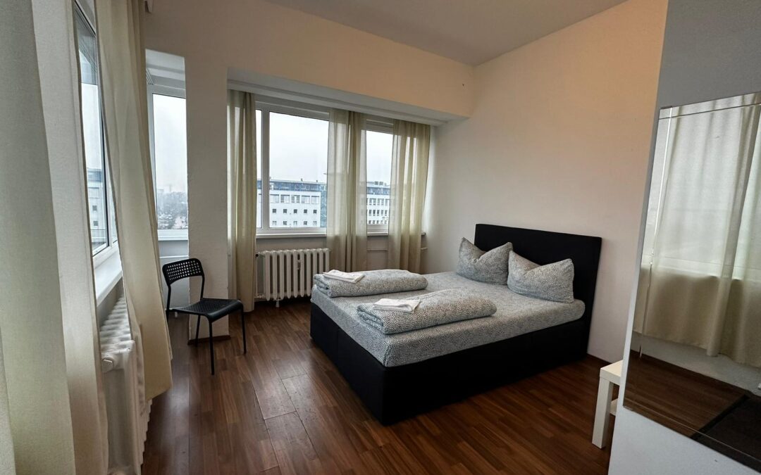 Hotel Berlin - Ootel.co